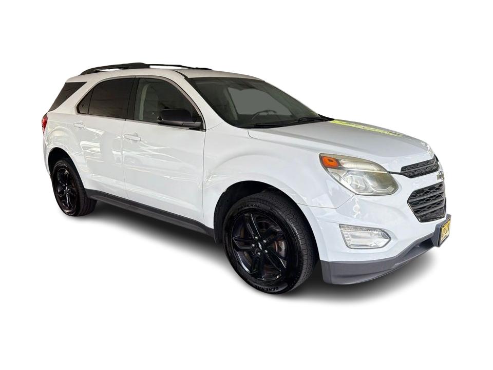 Thumbnail: 2017 Chevrolet Equinox - 18