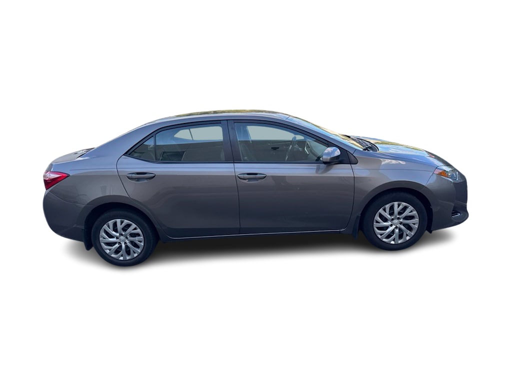 Thumbnail: 2017 Toyota Corolla - 13