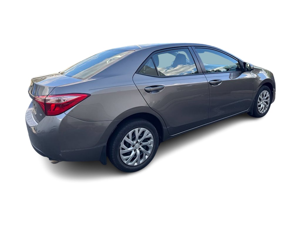 Thumbnail: 2017 Toyota Corolla - 14