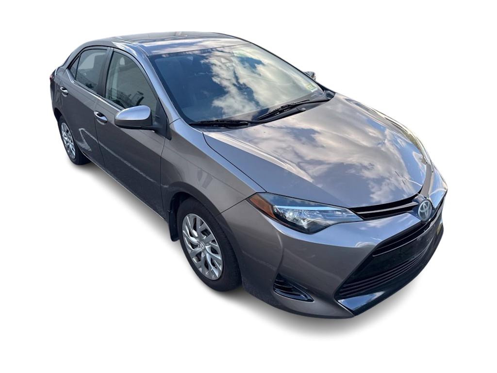 Thumbnail: 2017 Toyota Corolla - 10