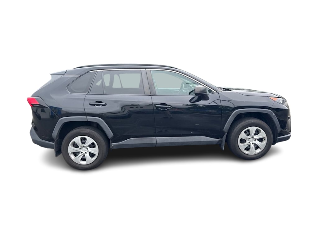 Thumbnail: 2019 Toyota RAV4 - 18