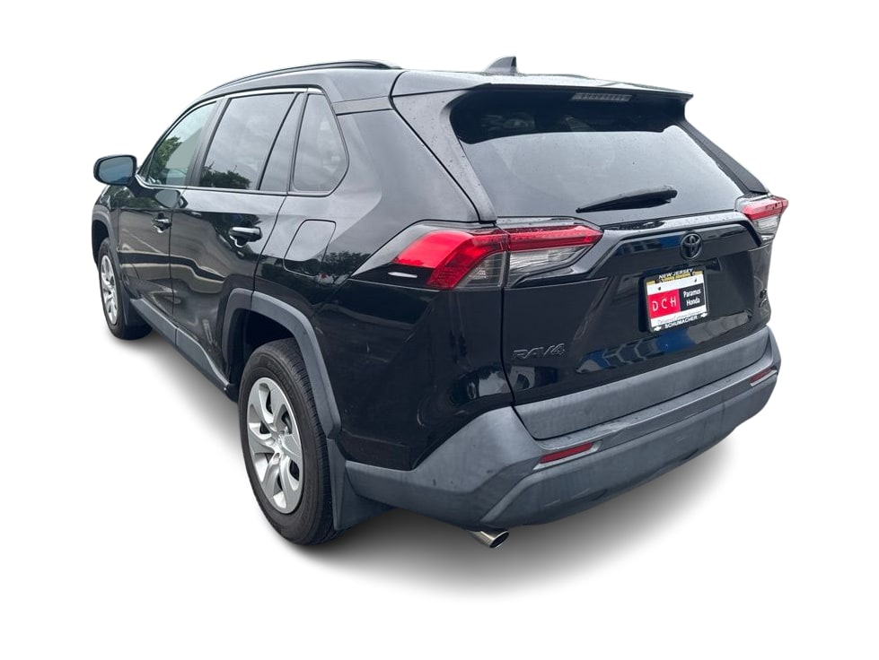 Thumbnail: 2019 Toyota RAV4 - 3