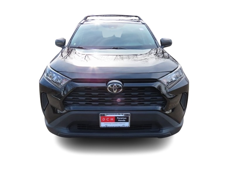 2020 Toyota RAV4 LE 6