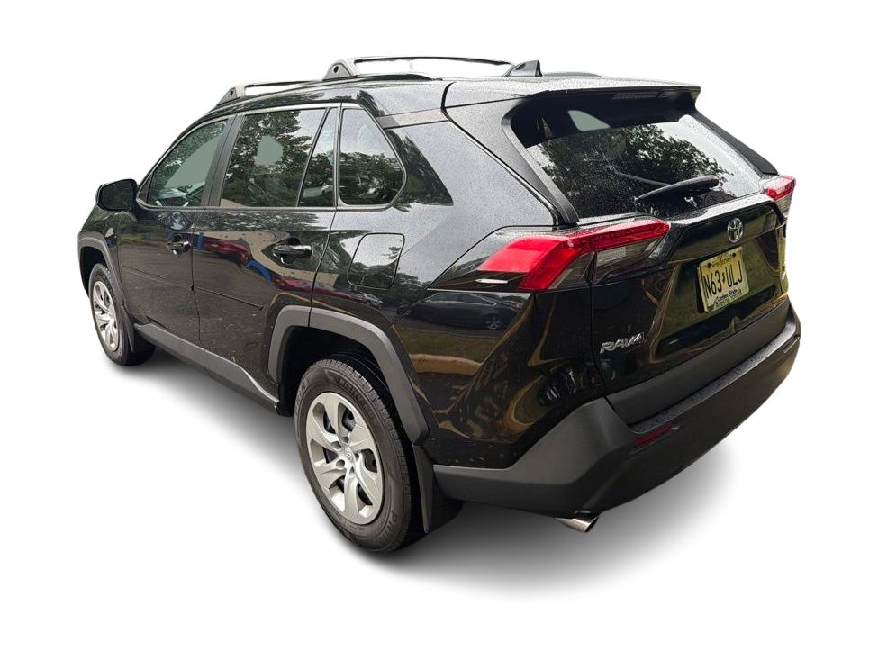 Thumbnail: 2021 Toyota RAV4 - 13
