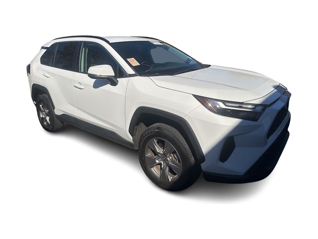 Thumbnail: 2022 Toyota RAV4 - 15