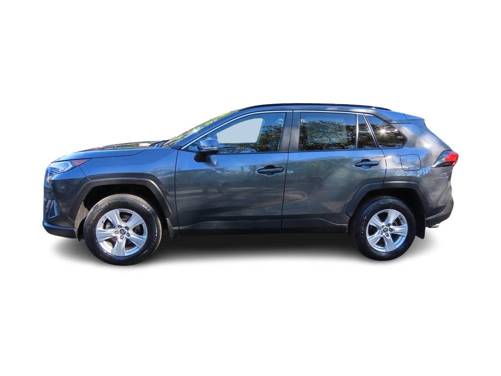 Thumbnail: 2021 Toyota RAV4 - 3