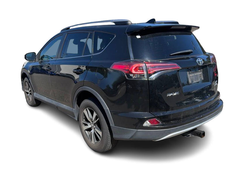 Thumbnail: 2018 Toyota RAV4 - 11