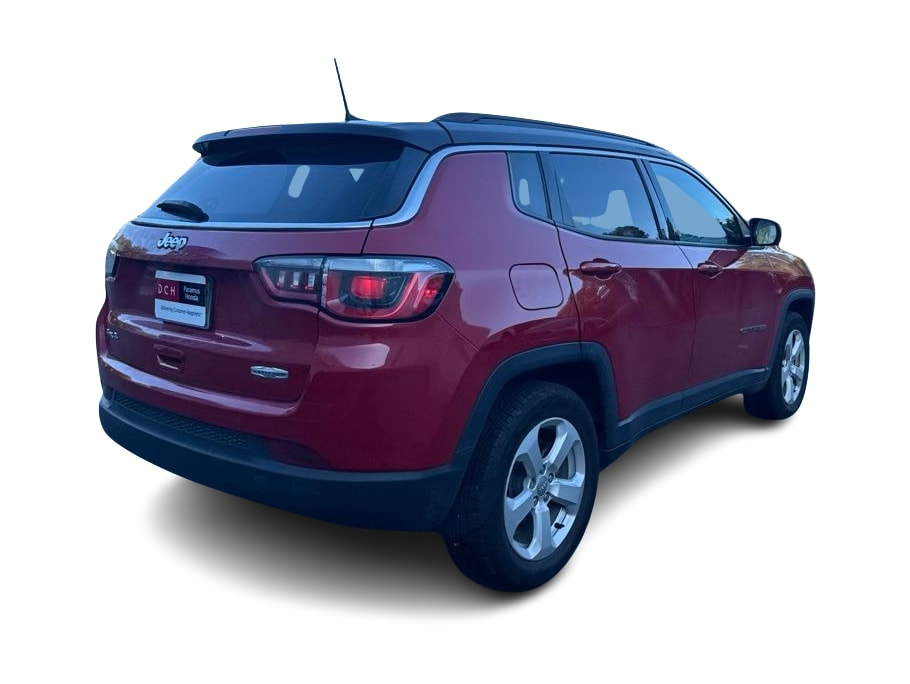 Thumbnail: 2018 Jeep Compass - 21