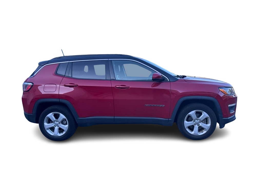 Thumbnail: 2018 Jeep Compass - 17