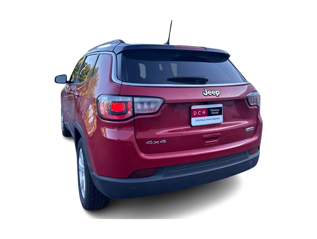 Thumbnail: 2018 Jeep Compass - 3