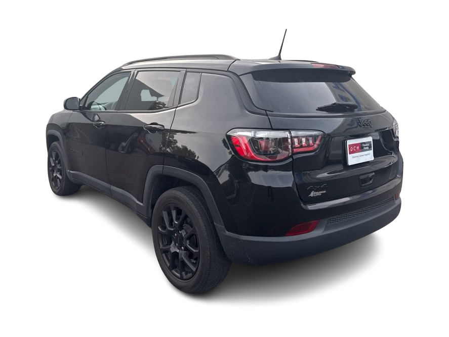 Thumbnail: 2022 Jeep Compass - 9