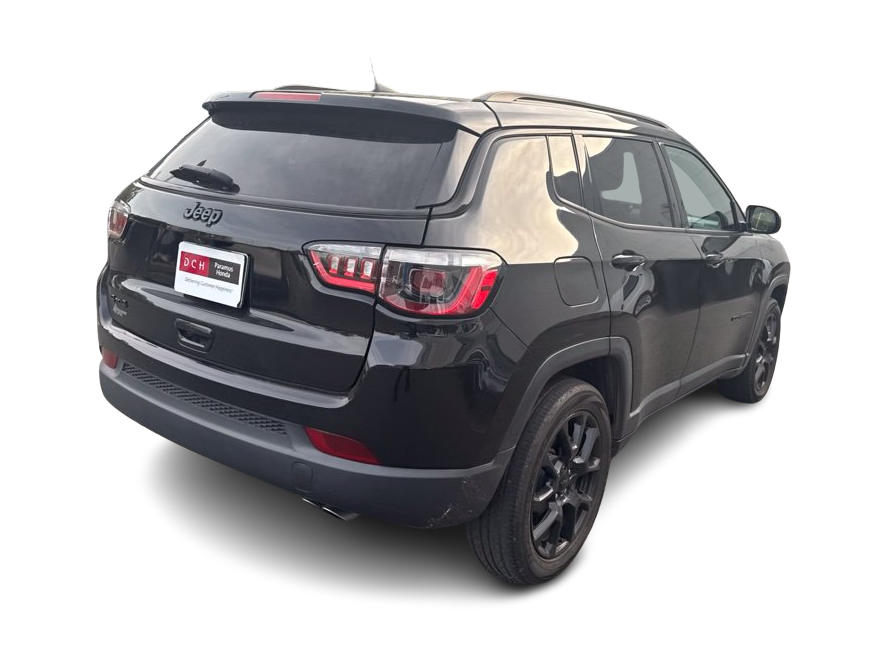 Thumbnail: 2022 Jeep Compass - 13