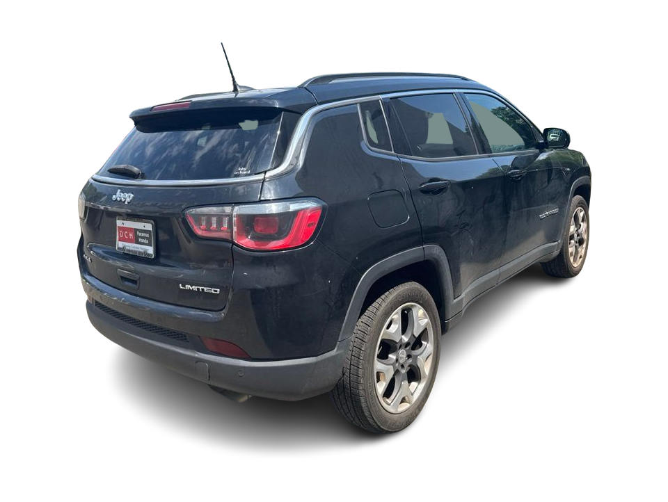 Thumbnail: 2019 Jeep Compass - 16