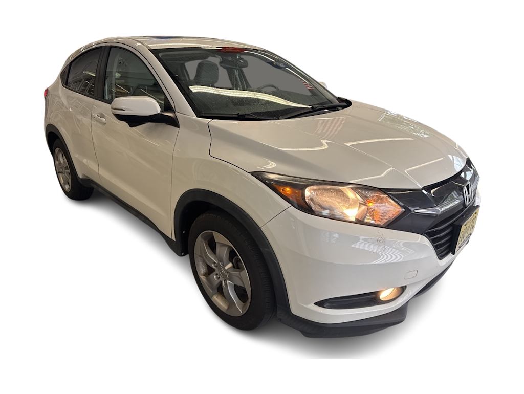 Thumbnail: 2016 Honda HR-V - 15