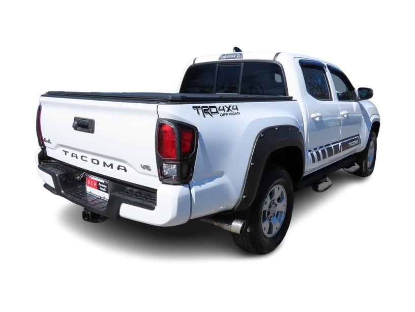 2022 Toyota Tacoma SR 18
