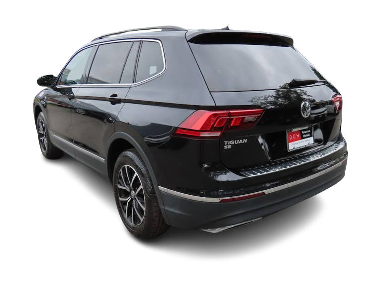 Thumbnail: 2021 Volkswagen Tiguan - 4