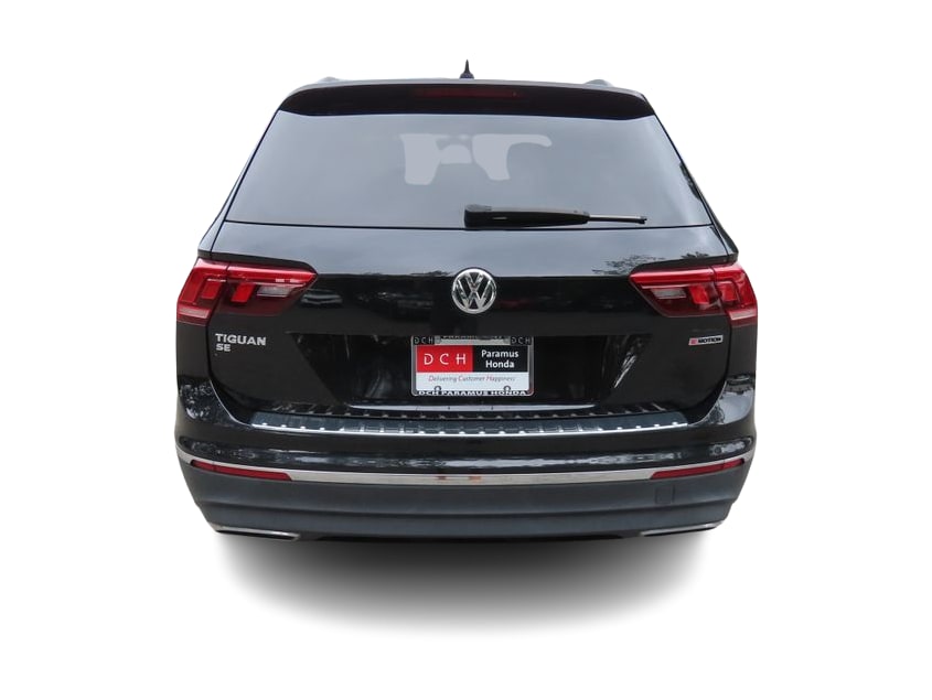 Thumbnail: 2021 Volkswagen Tiguan - 5