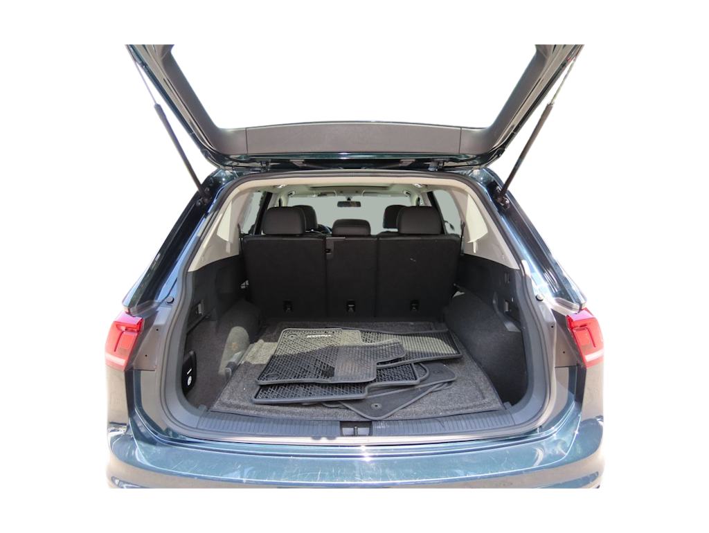 Thumbnail: 2019 Volkswagen Tiguan - 17