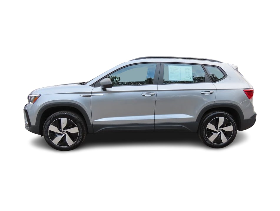 Thumbnail: 2023 Volkswagen Taos - 3