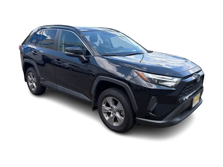 Thumbnail: 2022 Toyota RAV4 - 24
