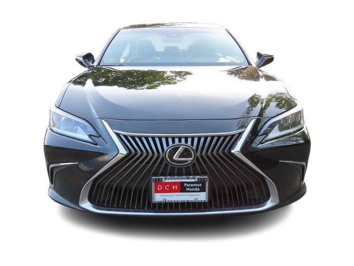 Thumbnail: 2020 Lexus ES - 6