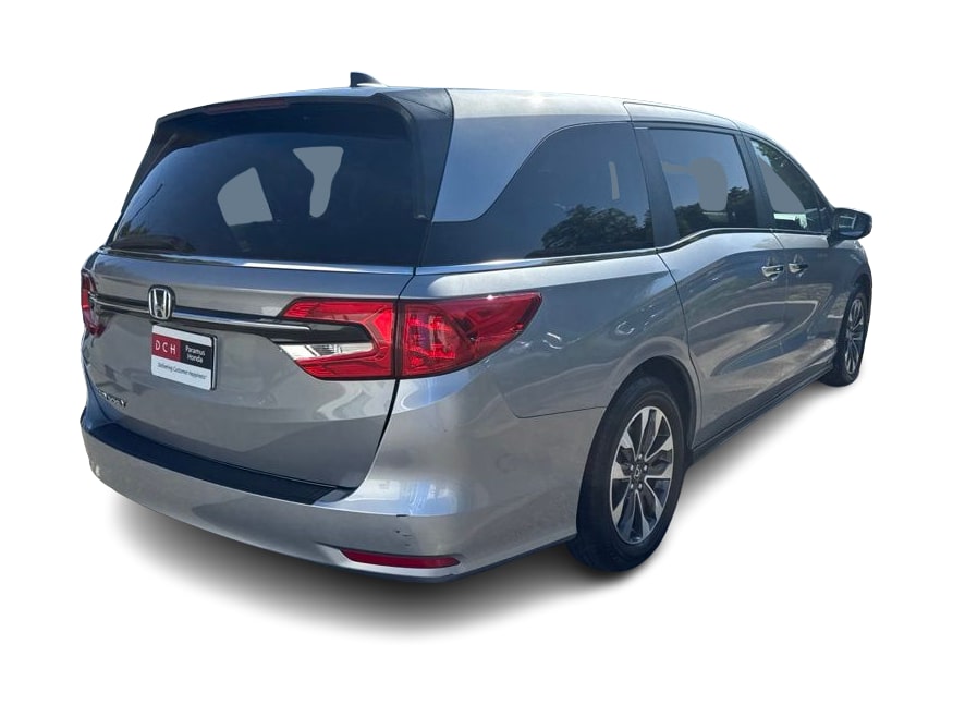 Thumbnail: 2023 Honda Odyssey - 16