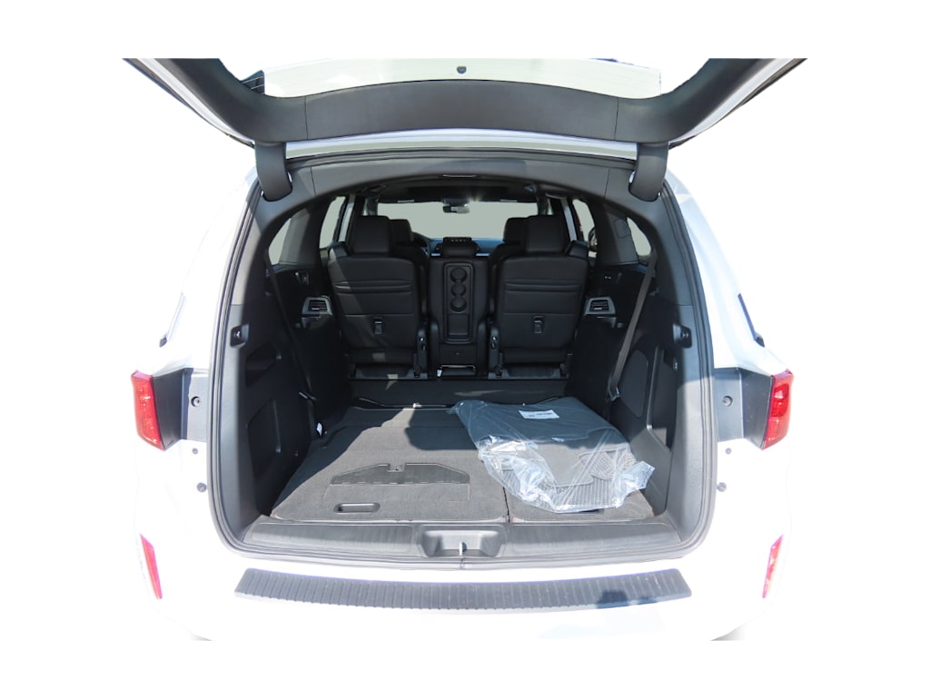 Thumbnail: 2027 Honda Odyssey - 15