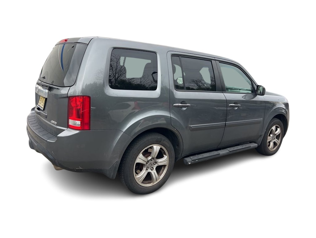 Thumbnail: 2012 Honda Pilot - 17