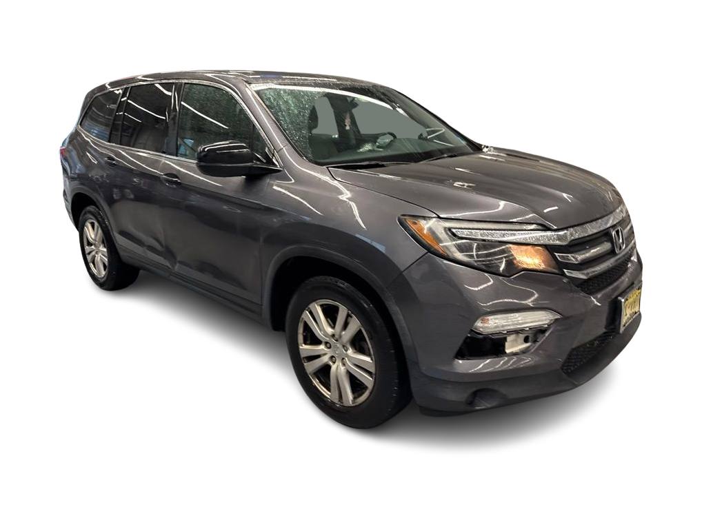 Thumbnail: 2018 Honda Pilot - 8