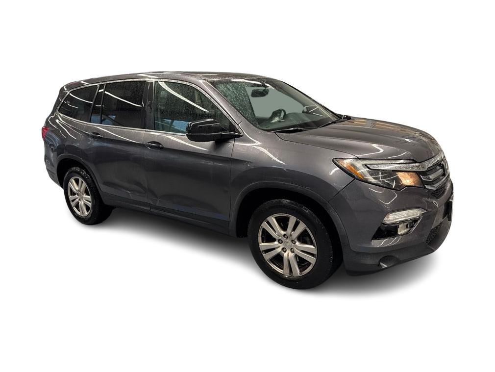 Thumbnail: 2018 Honda Pilot - 11