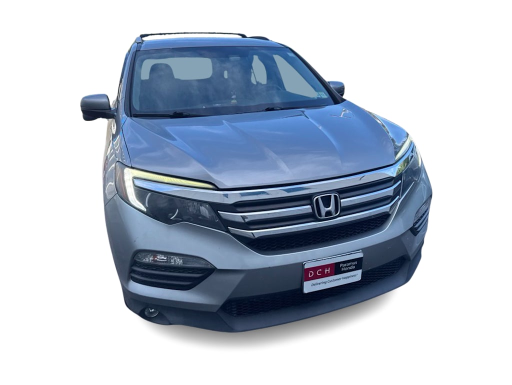 Thumbnail: 2018 Honda Pilot - 10