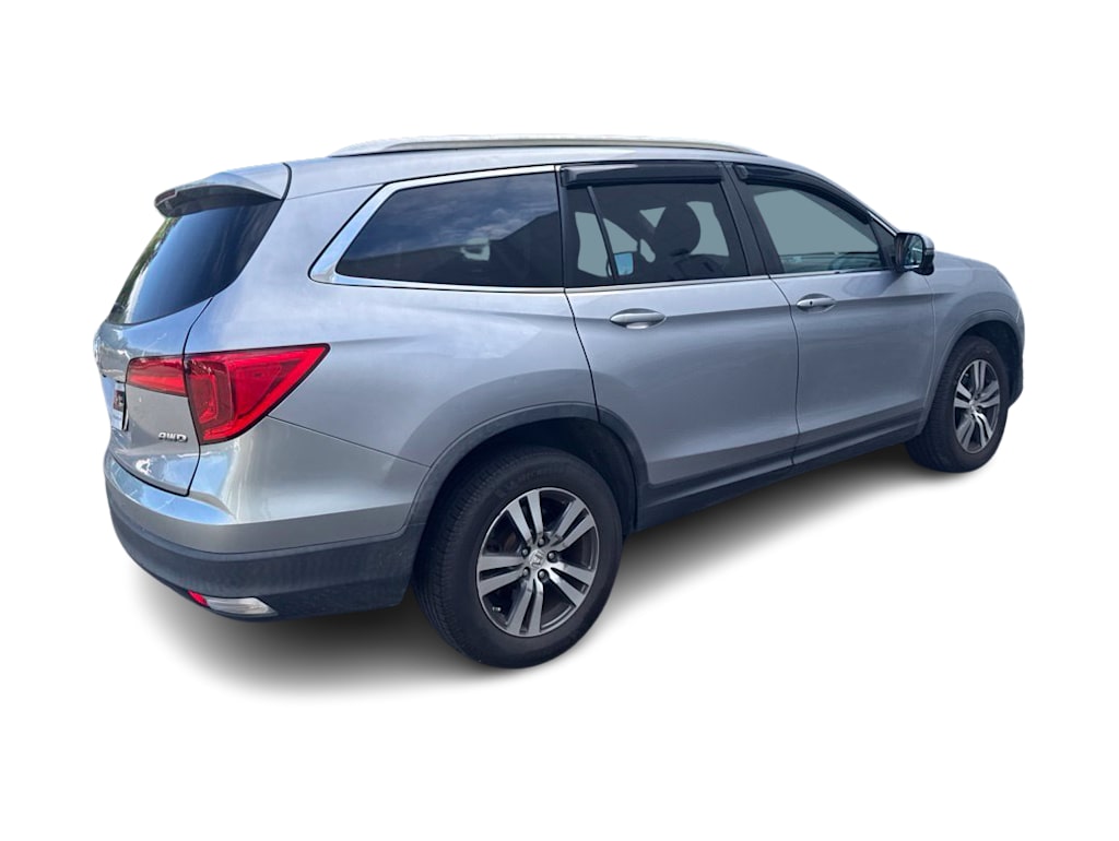 Thumbnail: 2018 Honda Pilot - 17