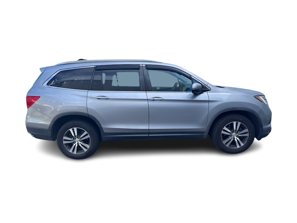Thumbnail: 2018 Honda Pilot - 16
