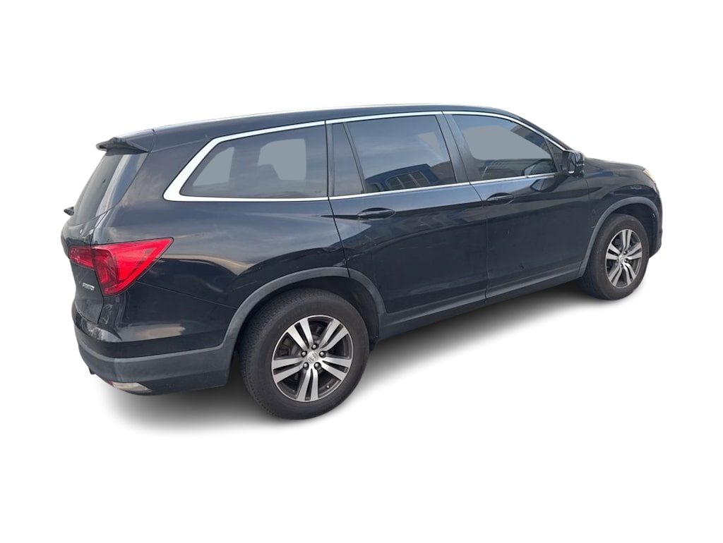 Thumbnail: 2016 Honda Pilot - 18