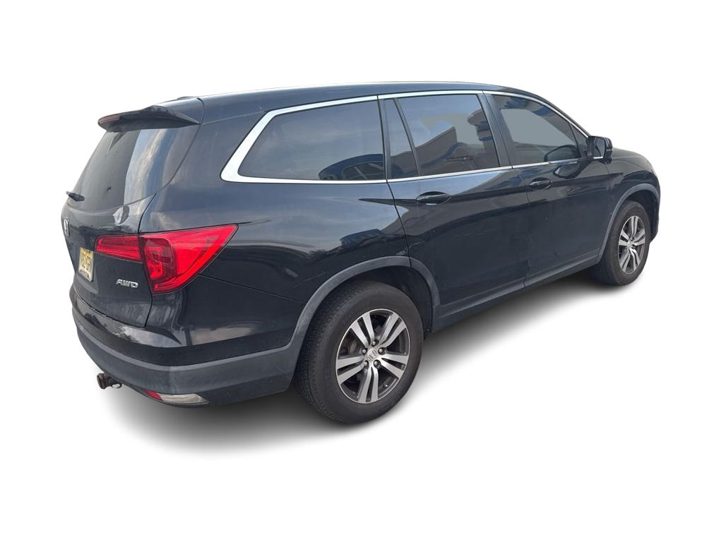 Thumbnail: 2016 Honda Pilot - 19