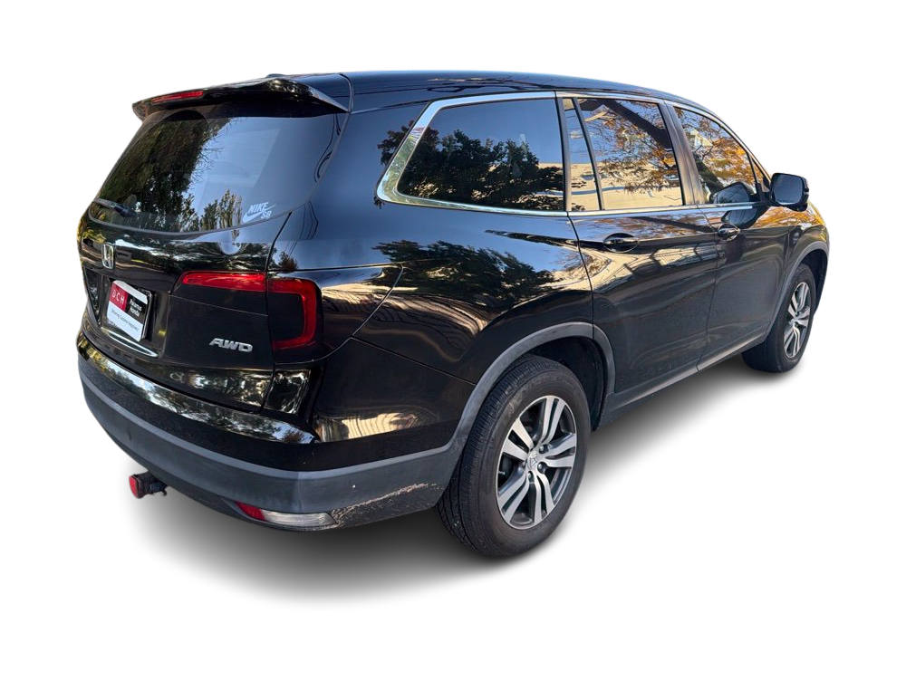 Thumbnail: 2016 Honda Pilot - 14