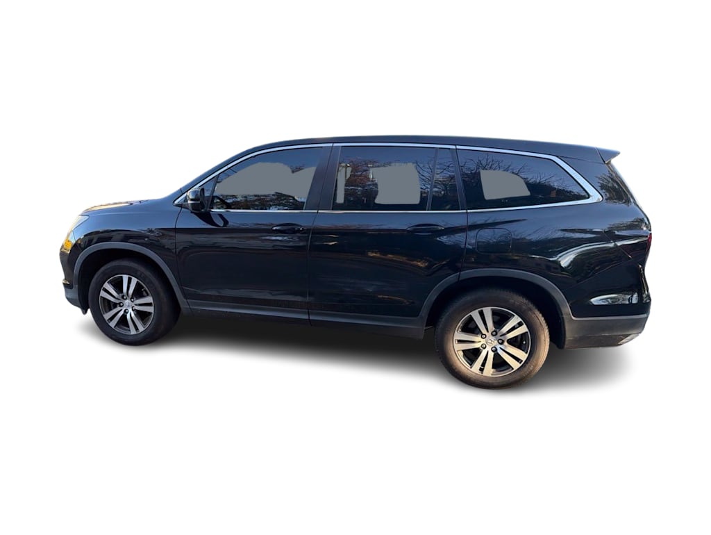 Thumbnail: 2016 Honda Pilot - 9