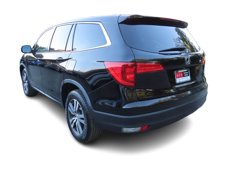 Thumbnail: 2016 Honda Pilot - 4
