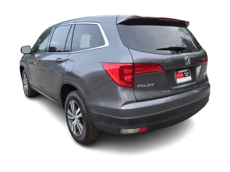 Thumbnail: 2017 Honda Pilot - 3