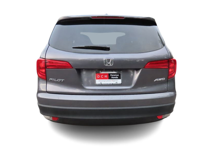 Thumbnail: 2017 Honda Pilot - 4