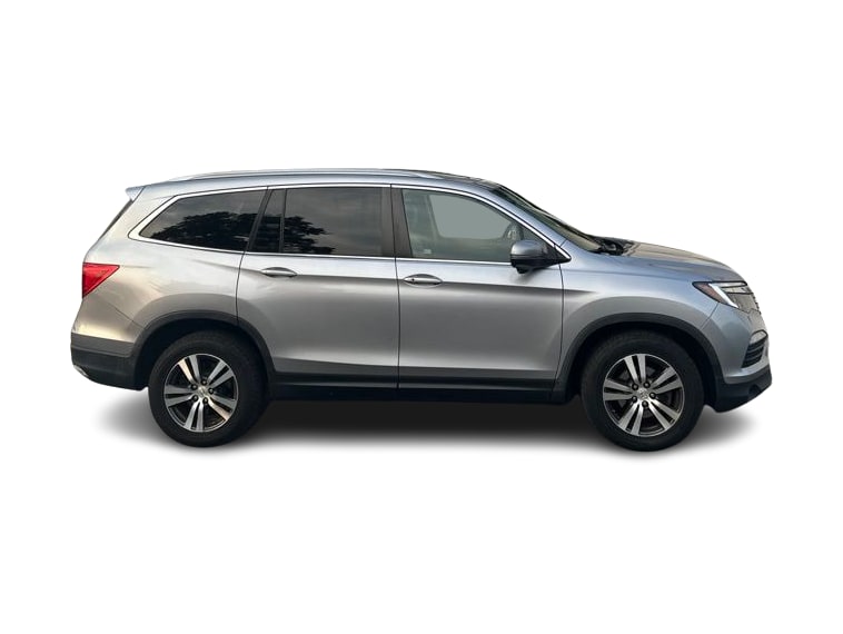 Thumbnail: 2018 Honda Pilot - 15