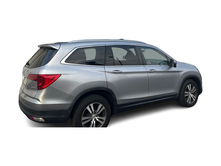 Thumbnail: 2018 Honda Pilot - 22