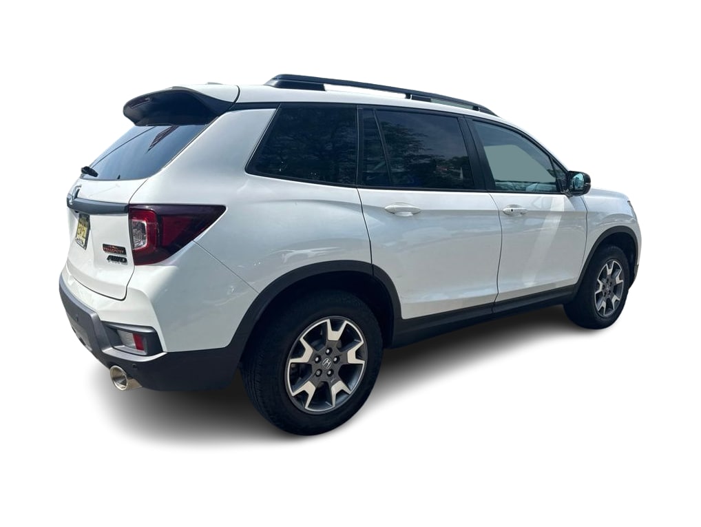 Thumbnail: 2023 Honda Passport - 17