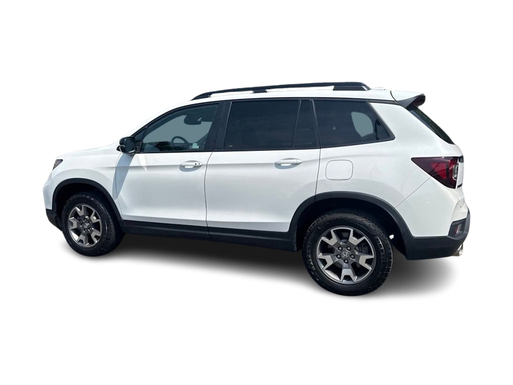 Thumbnail: 2023 Honda Passport - 3