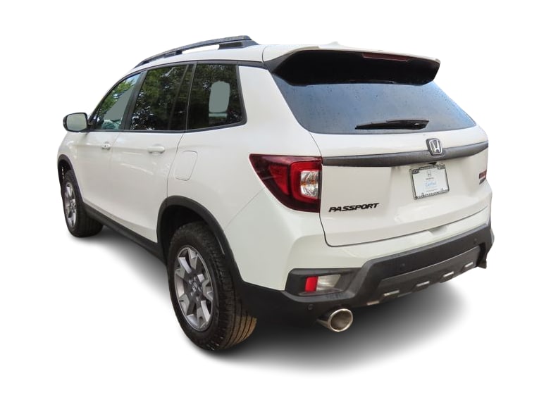 Thumbnail: 2023 Honda Passport - 3
