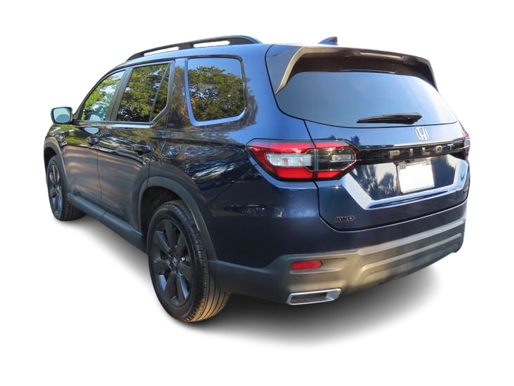Thumbnail: 2023 Honda Pilot - 4