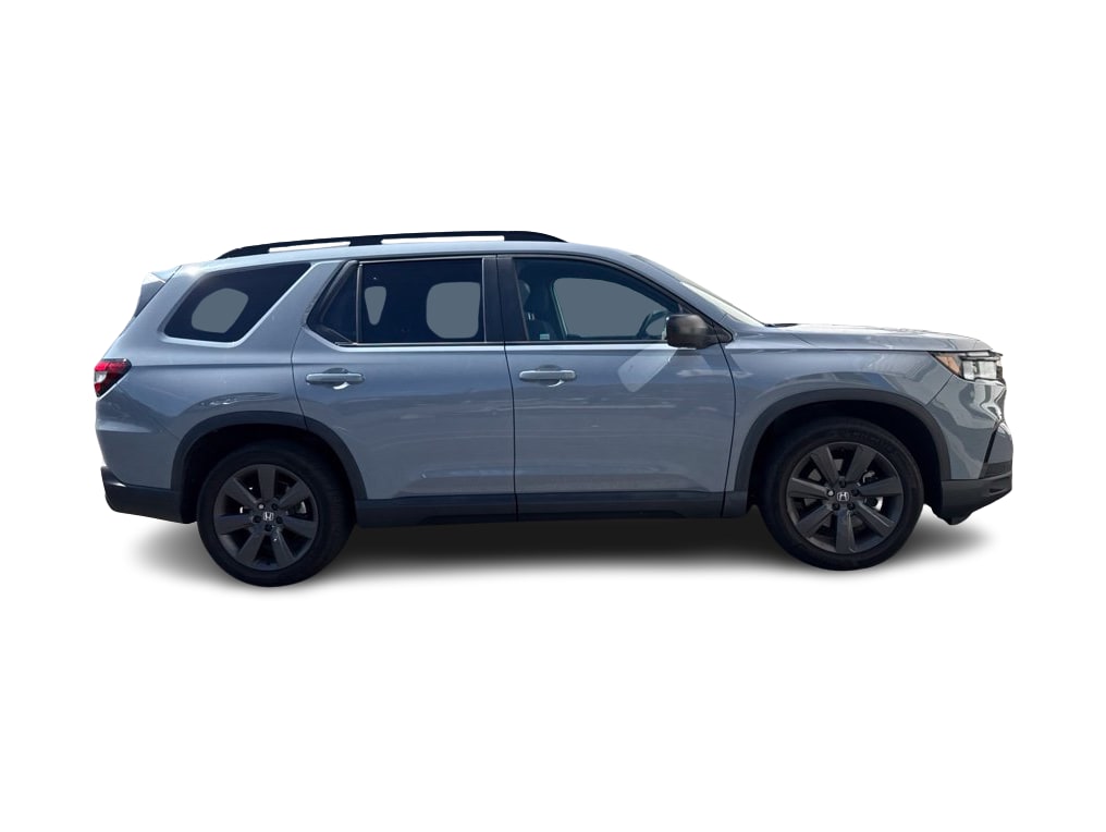 Thumbnail: 2023 Honda Pilot - 17