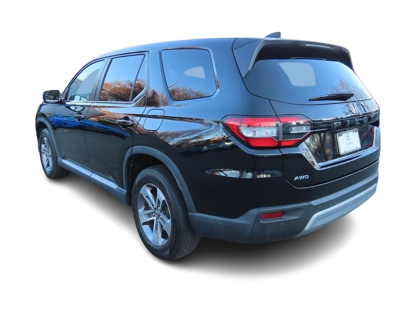Thumbnail: 2023 Honda Pilot - 4