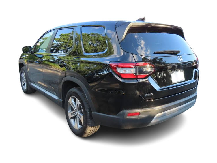 Thumbnail: 2023 Honda Pilot - 4