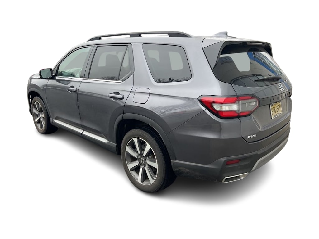 Thumbnail: 2023 Honda Pilot - 3